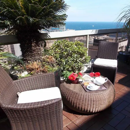 Monaco, Petite Reve, Vue Mer *